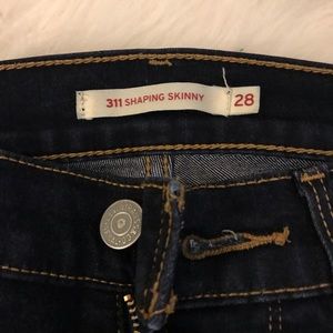 Levi’s 311 Shaping Skinny